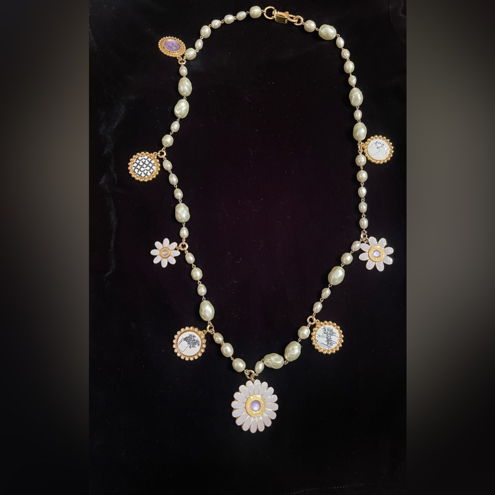 VINTAGE Coach medallion necklace